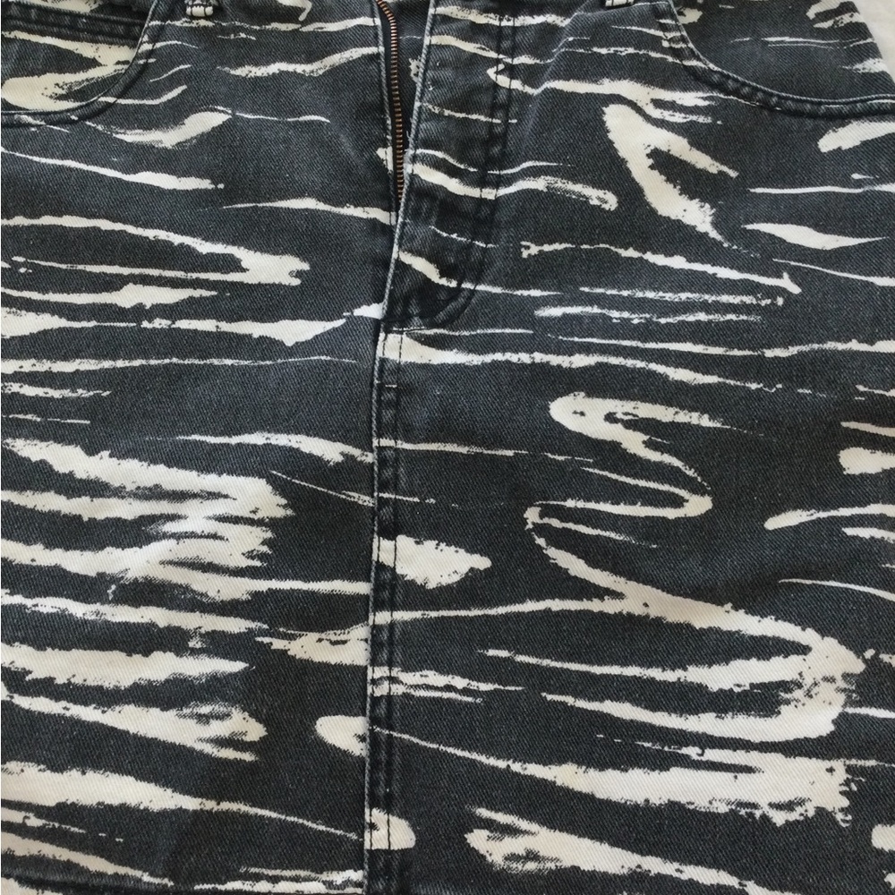 Vintage Guess Jeans Skirt MADE IN USA Georges Marciano - Picture 6 of 9